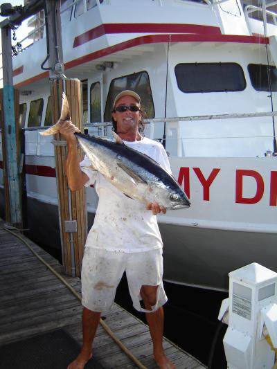 Big Blackfin tuna caught Ft. Lauderdale party boat fishing