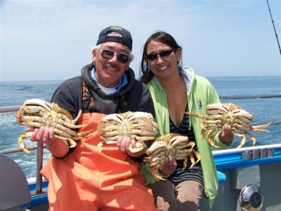 Gary & Jody with some Dungeness Crab