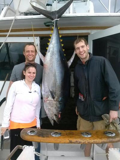 165 pound yellowfin tuna caught with Fishing Headquarters