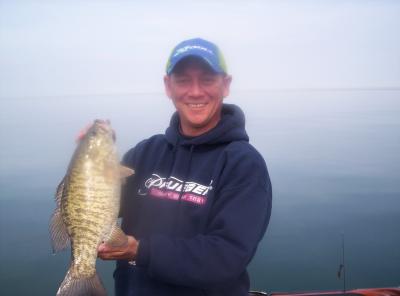 Brauns Outdoors Bass Charters & Guide Service - Buffalo NY Fishing 