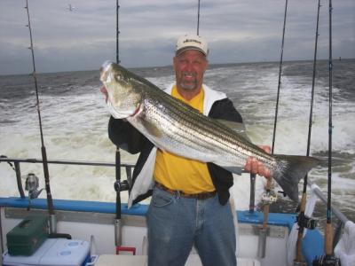 Mitch, 37inch 25 pound pool fish.