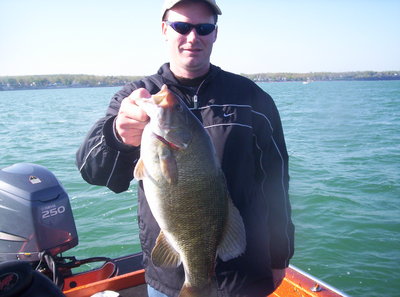 5.6 LB  SMALLMOUTH, CAUGHT ON A TUBE BAIT