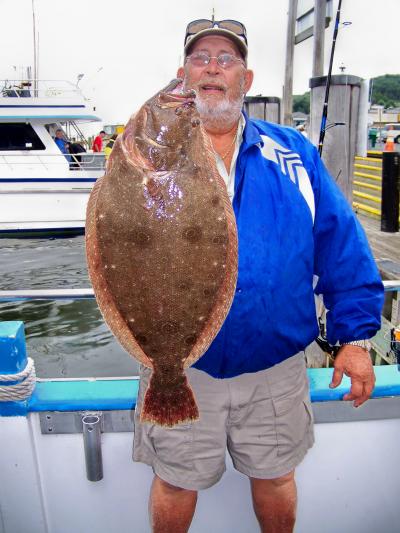 Tom Krako, Atlantic Highlands, N.J.  6 1/2 pound Fluke